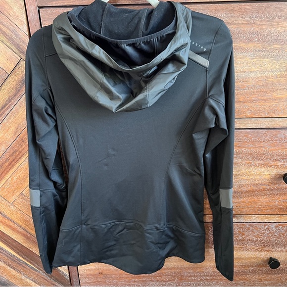 Oakley tech athleisure jacket - Picture 2 of 4